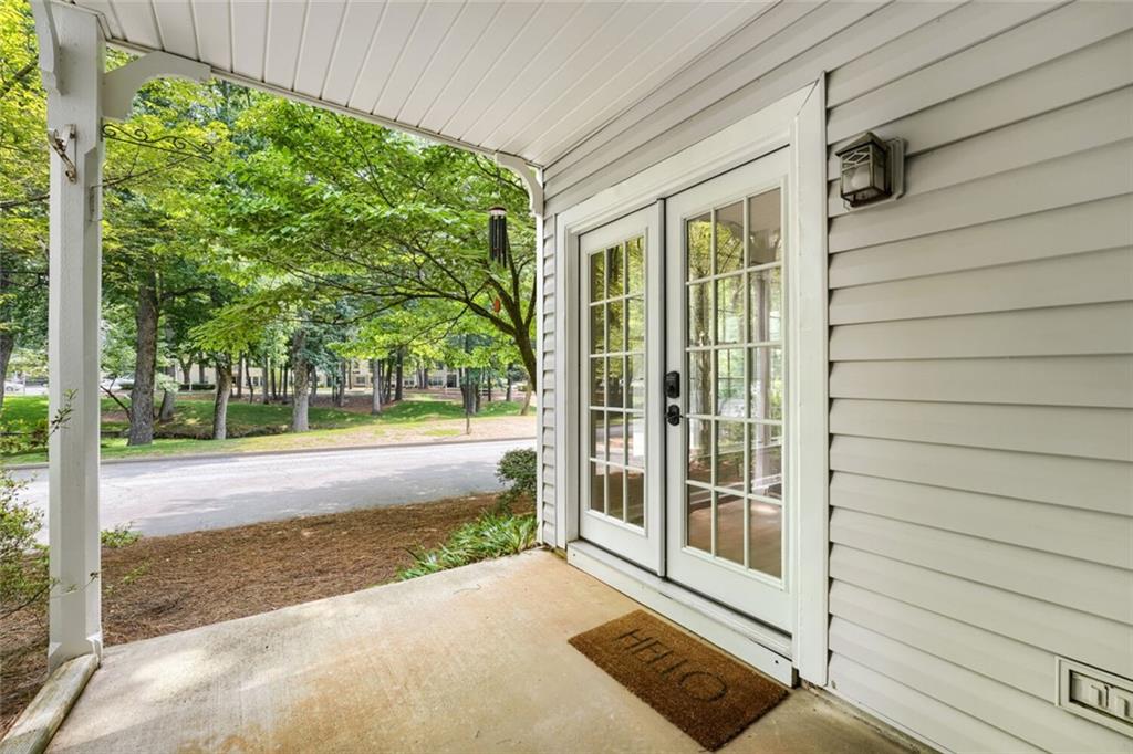 820 Cannon Run Marietta, GA 30064 - Photo 6 of 27