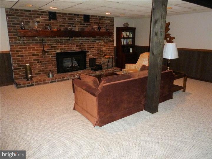 112 Christopher Mill Road Medford, NJ 08055 - Photo 14 of 24 Family Room