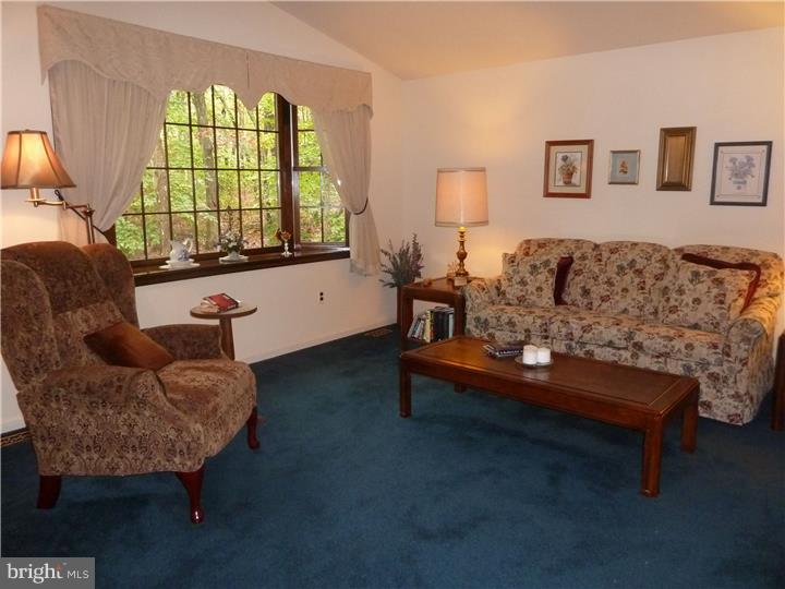 112 Christopher Mill Road Medford, NJ 08055 - Photo 3 of 24 Living Room