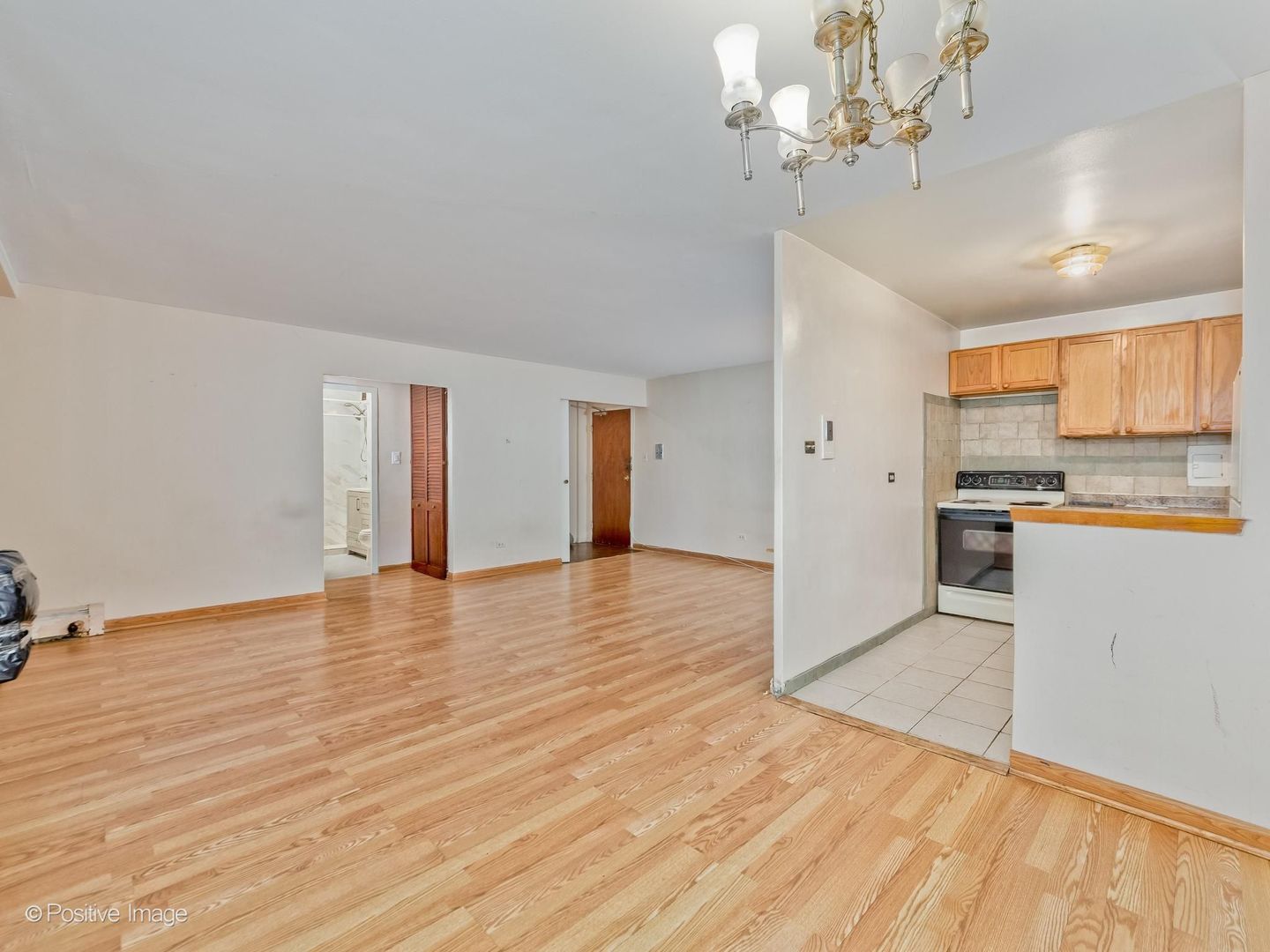 6300 North Sheridan Road, Unit 204 Chicago, IL 60660 - Photo 5 of 13