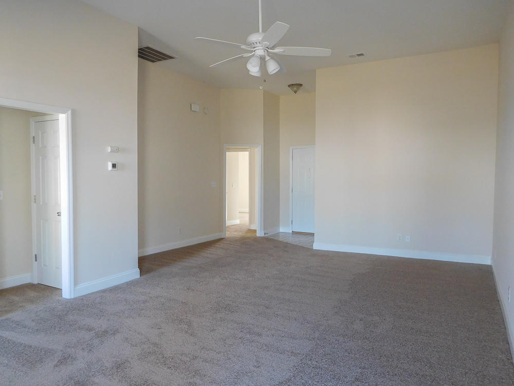 718 Oxford Road Ladson, SC 29456 - Photo 14 of 26 Living Room (1 of 1)-2