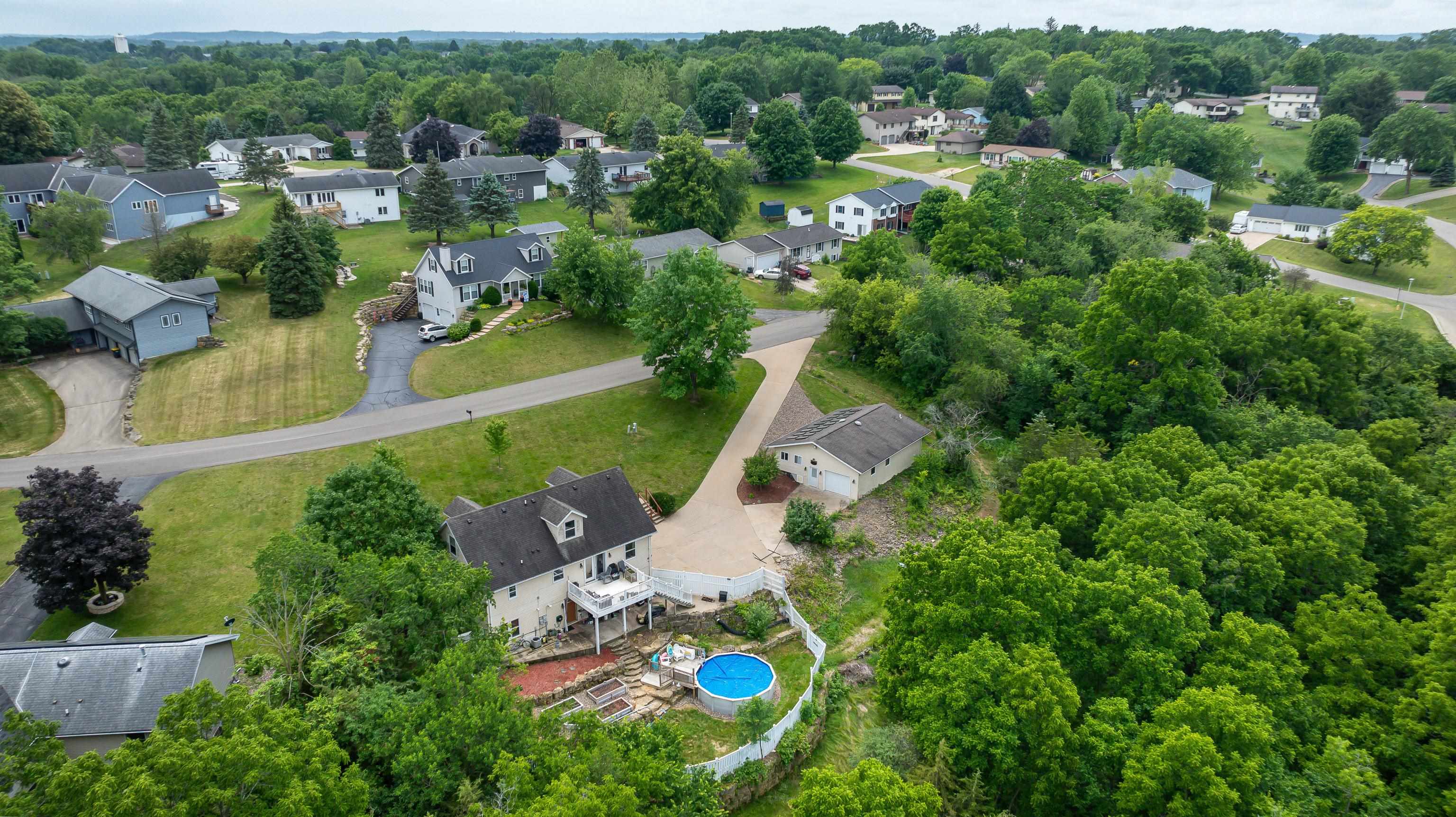 229 Council Fire Circle Galena, IL 61036 - Photo 2 of 52