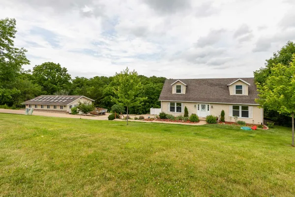 $365,000 | 229 Council Fire Circle, Galena, IL 61036