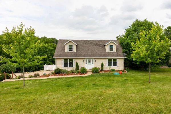 $365,000 | 229 Council Fire Circle, Galena, IL 61036