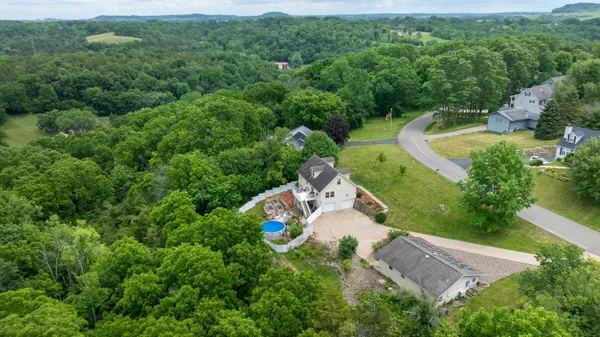 $365,000 | 229 Council Fire Circle, Galena, IL 61036