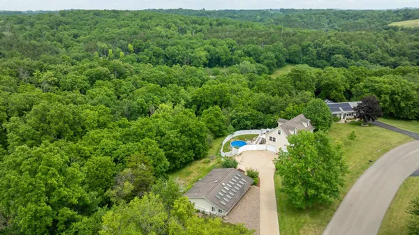 $365,000 | 229 Council Fire Circle, Galena, IL 61036