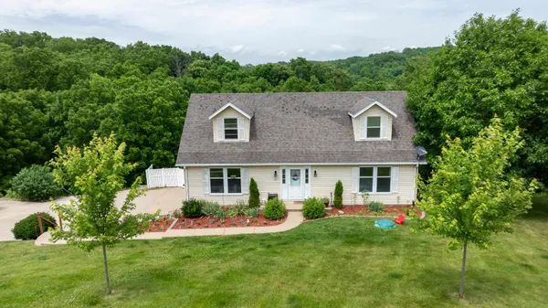 $365,000 | 229 Council Fire Circle, Galena, IL 61036