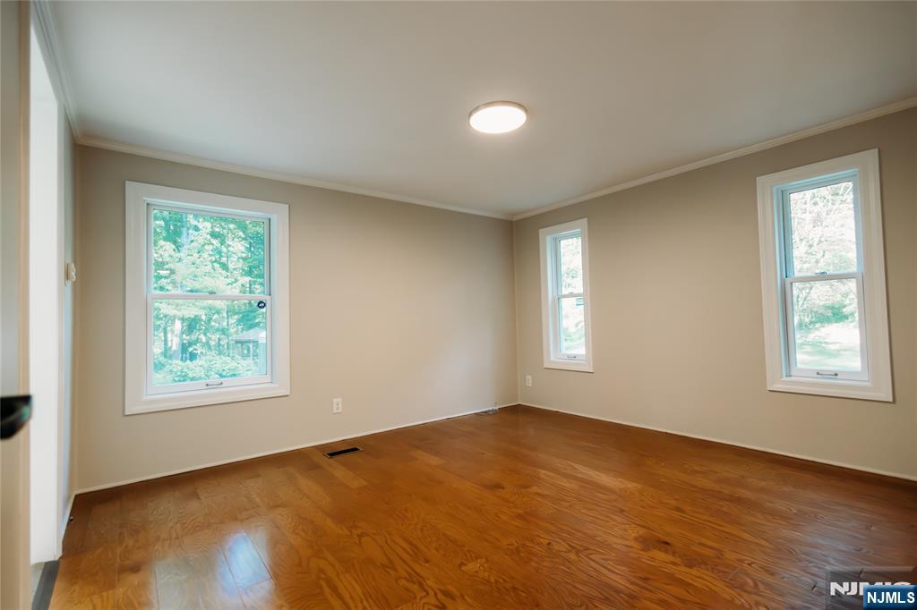 7 New Myrtle Drive Montague, NJ 07827 - Photo 11 of 34