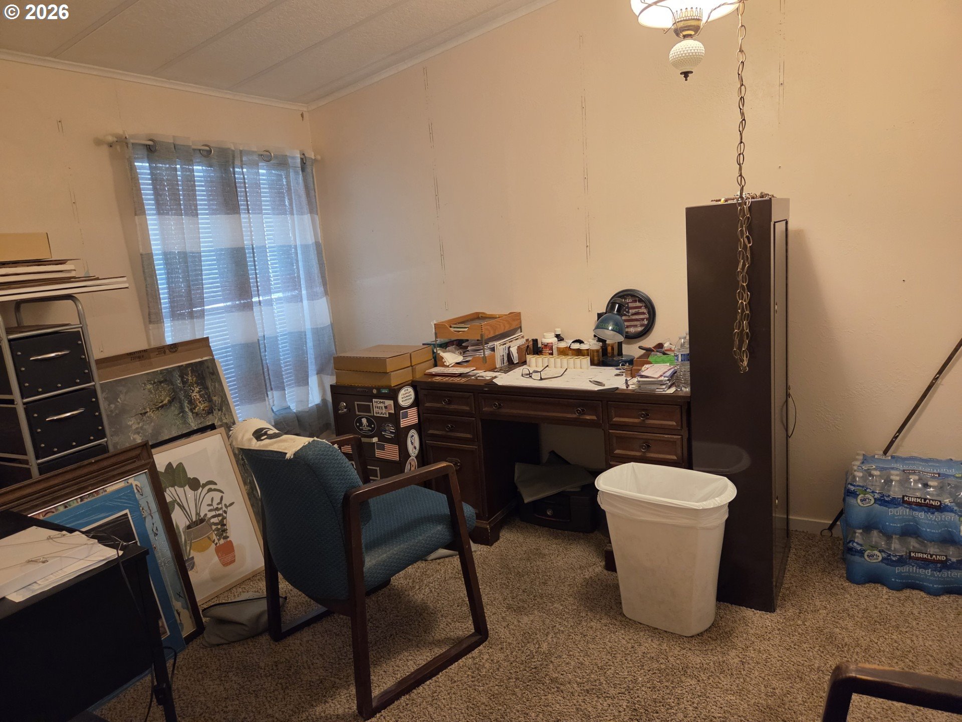428 South State Street Sutherlin, OR 97479 - Photo 5 of 10 a table and chairs in a room