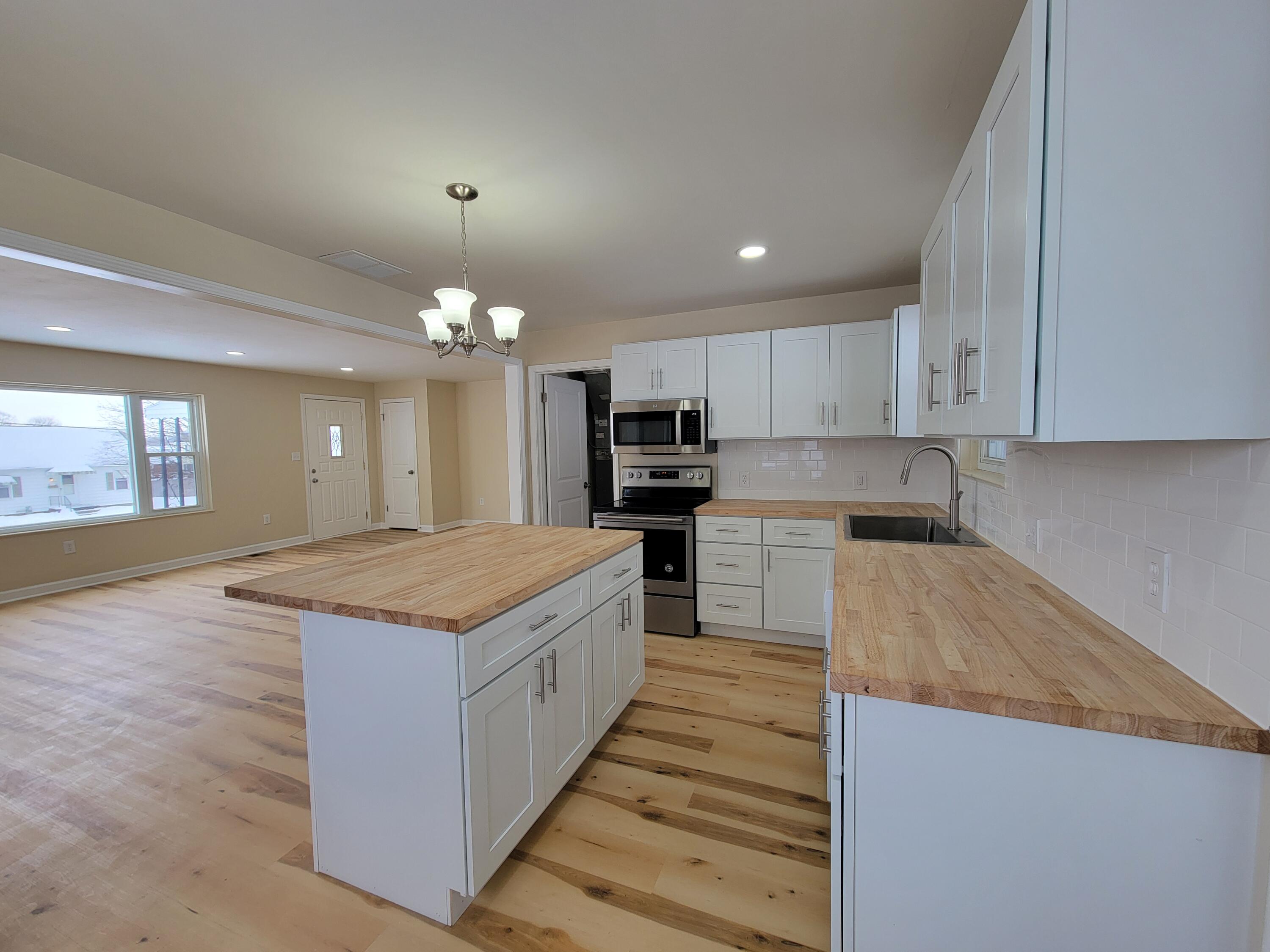 1213 Gable Street Springfield, OH 45505 - Photo 5 of 21