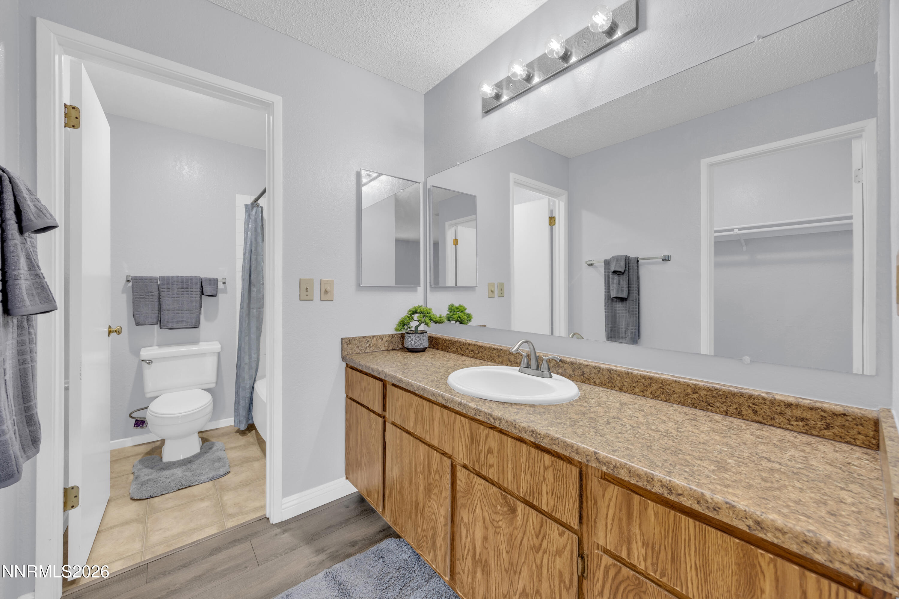 7680 Bluestone Drive, Unit T 366 Reno, NV 89511 - Photo 12 of 27 16_img_6488