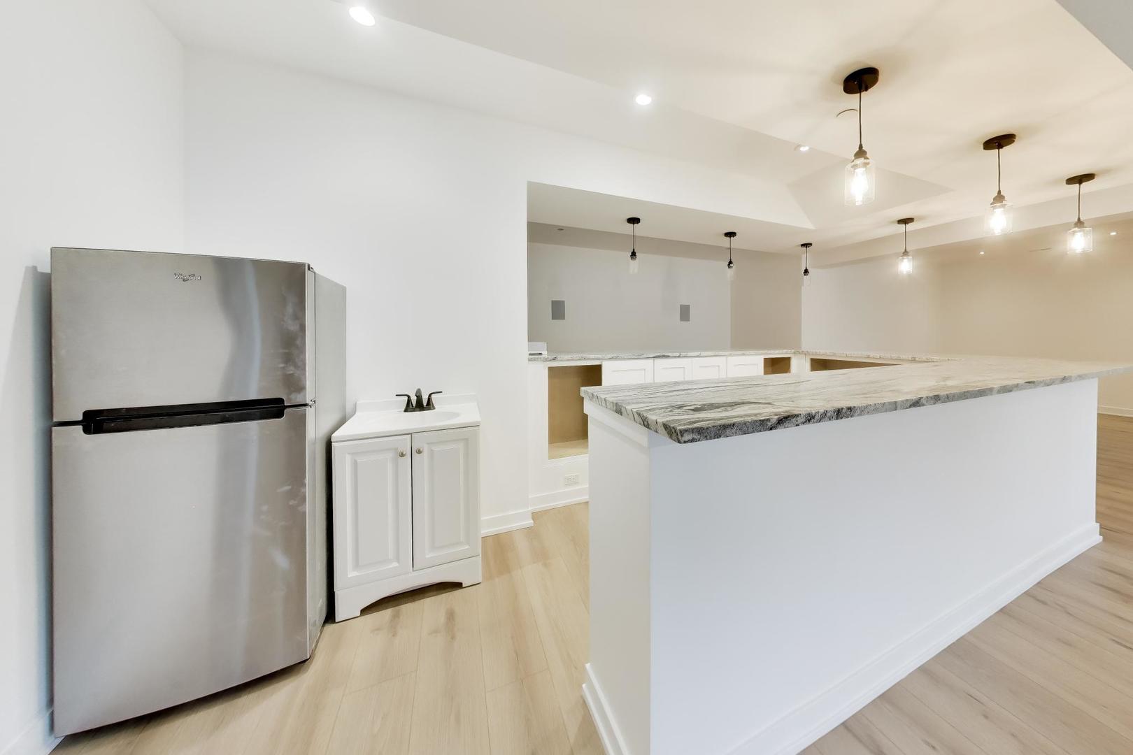 10 Picton Road Roselle, IL 60172 - Photo 58 of 76 Gallery Image 58