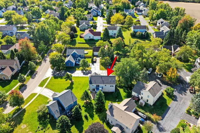 $317,500 | 2019 Aspen Drive, Woodstock, IL 60098