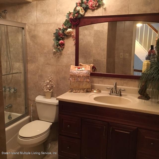 281 Signs Road, Unit D Staten Island, NY 10314 - Photo 29 of 41 full bath 1