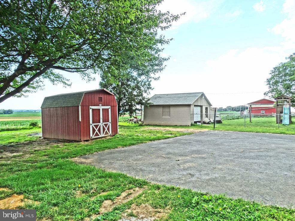 726 Anderson Ferry Road Mount Joy, PA 17552 - Photo 4 of 22 Gallery Image 4