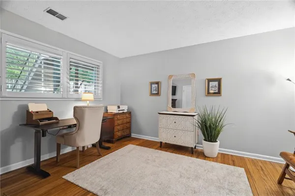 $299,999 | 3408 Lake Pointe Circle, Roswell, GA 30075