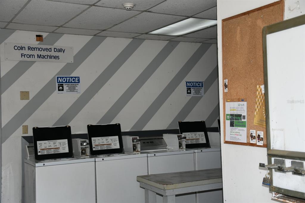 2811 Southwest Archer Road, Unit Y217 Gainesville, FL 32608 - Photo 7 of 8 a view of washer and dryer