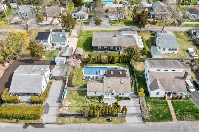 $14,000 | 8 Elder Avenue, Hampton Bays, NY 11946