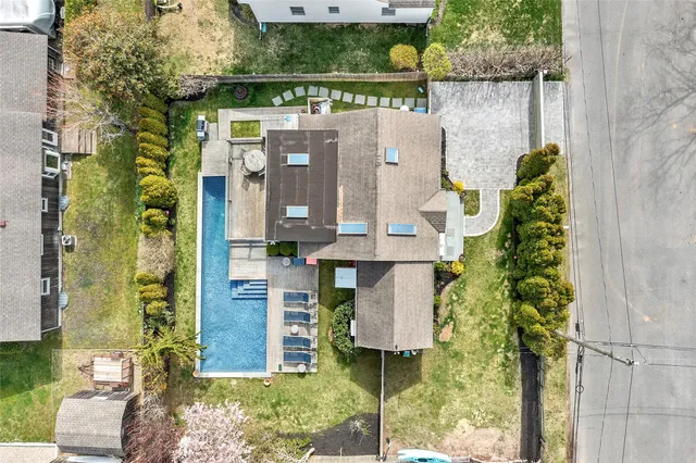 $14,000 | 8 Elder Avenue, Hampton Bays, NY 11946