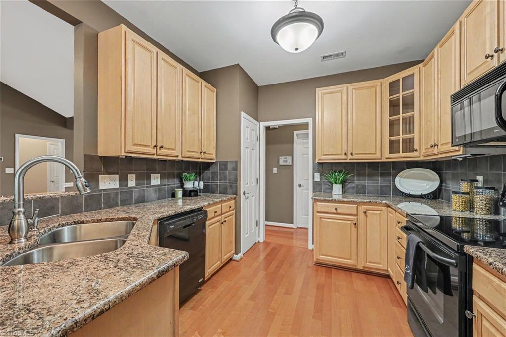 1163 Double Pond Lane High Point, NC 27265 - Photo 10 of 27