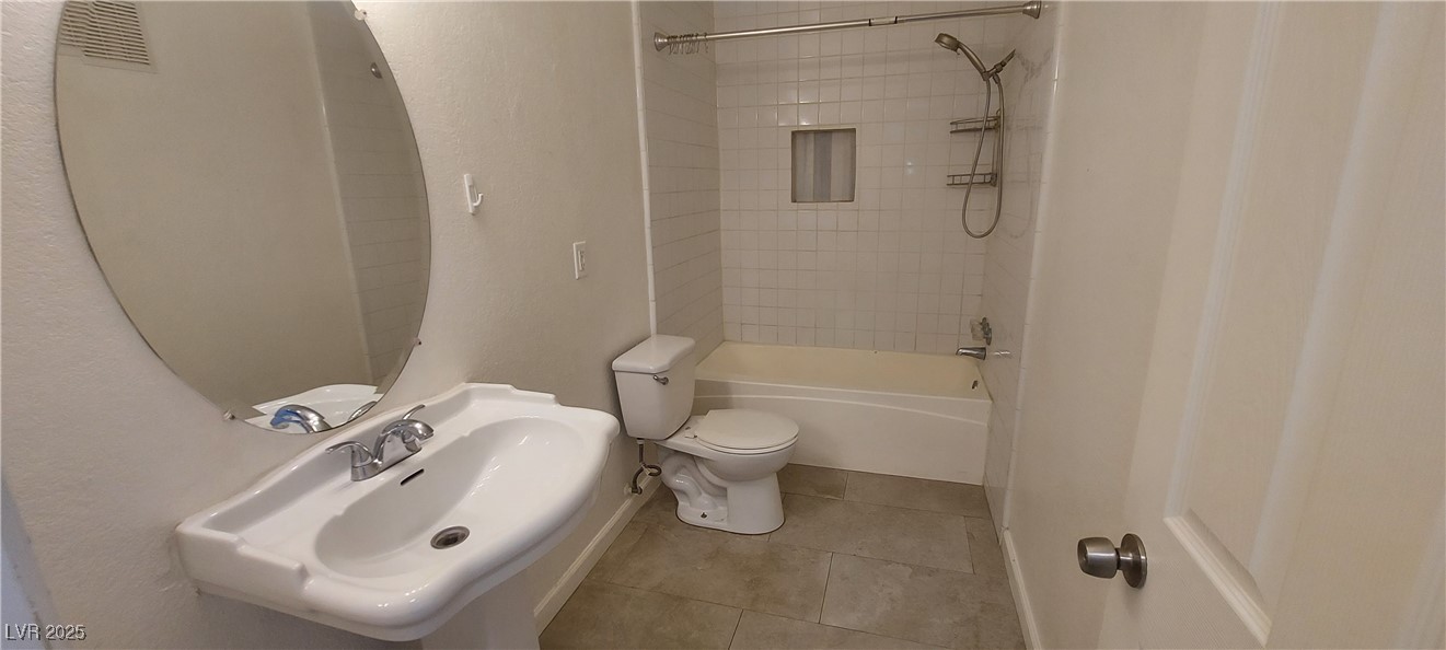 1420 East Vegas Valley Drive, Unit 23 Las Vegas, NV 89169 - Photo 11 of 13