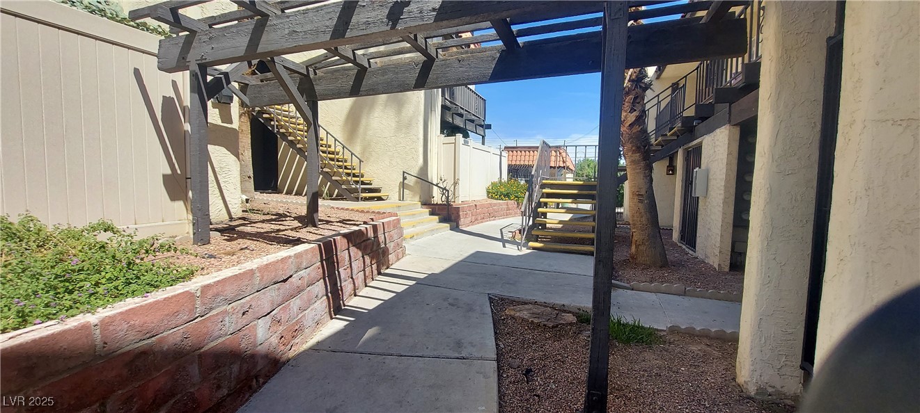 1420 East Vegas Valley Drive, Unit 23 Las Vegas, NV 89169 - Photo 3 of 13