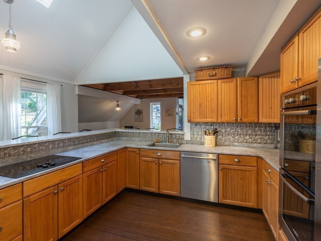 40 Shawme Road Sandwich, MA 02563 - Photo 21 of 39 Gallery Image 21