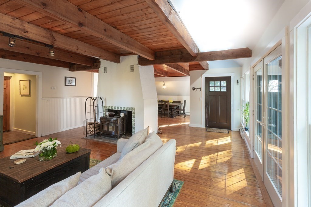 40 Shawme Road Sandwich, MA 02563 - Photo 10 of 39 Gallery Image 10