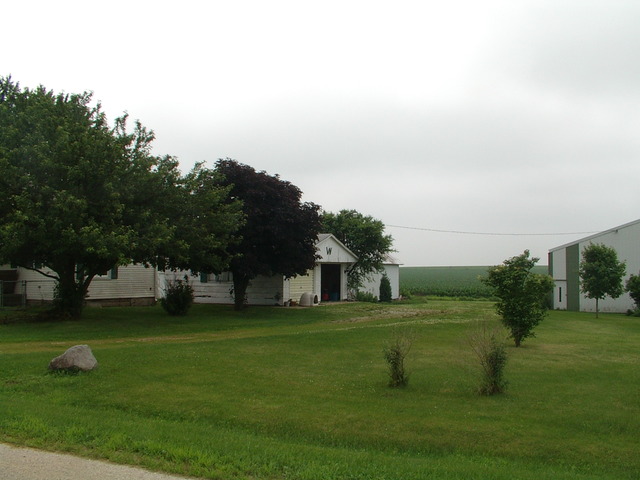 964 North 41st Road Mendota, IL 61342 - Photo 3 of 16