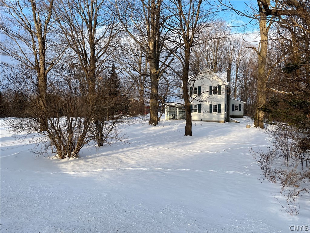 2709 King Road Paris, NY 13456 - Photo 2 of 24