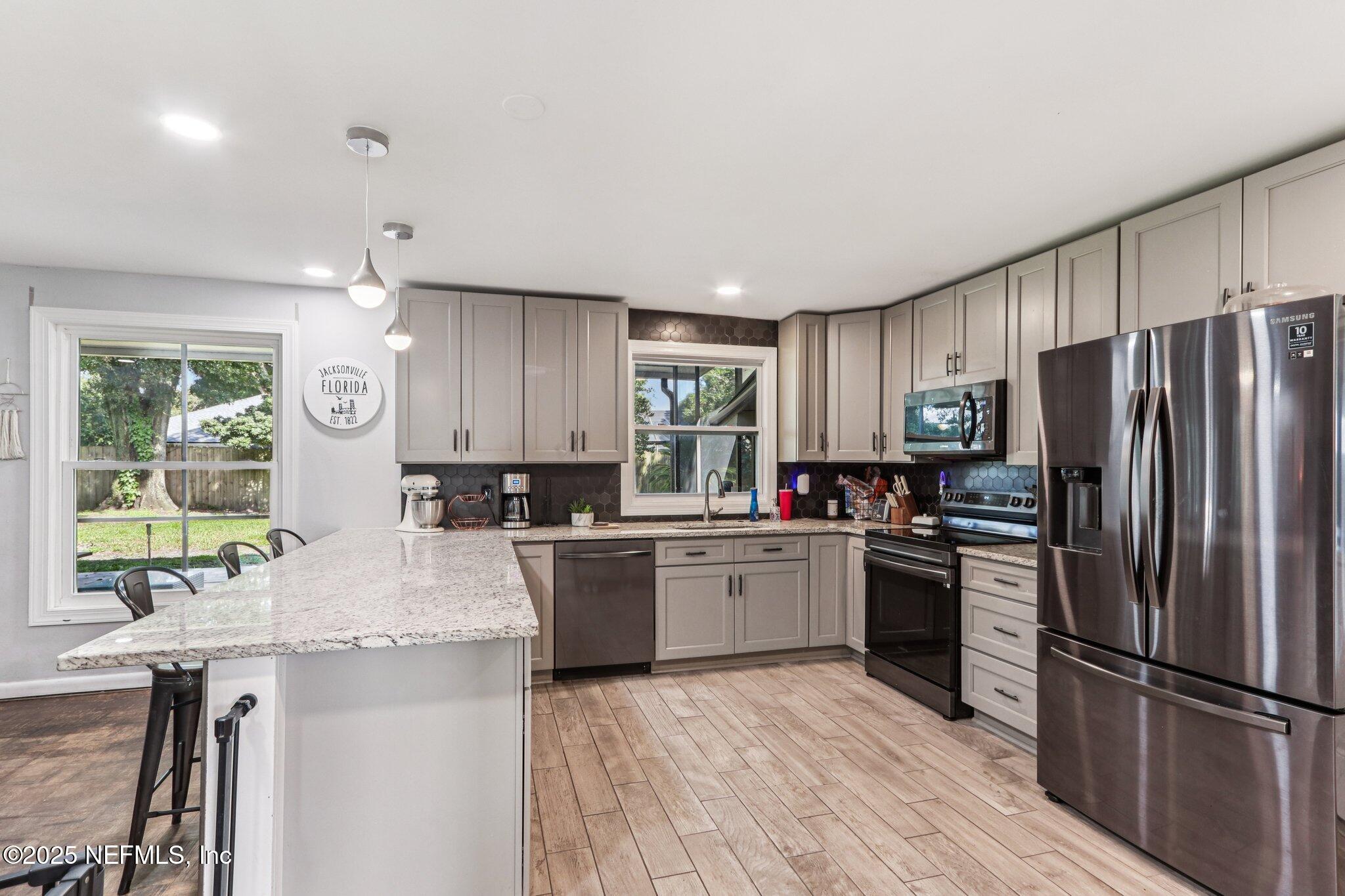 1168 Montevideo Road Jacksonville, FL 32216 - Photo 14 of 38 Kitchen