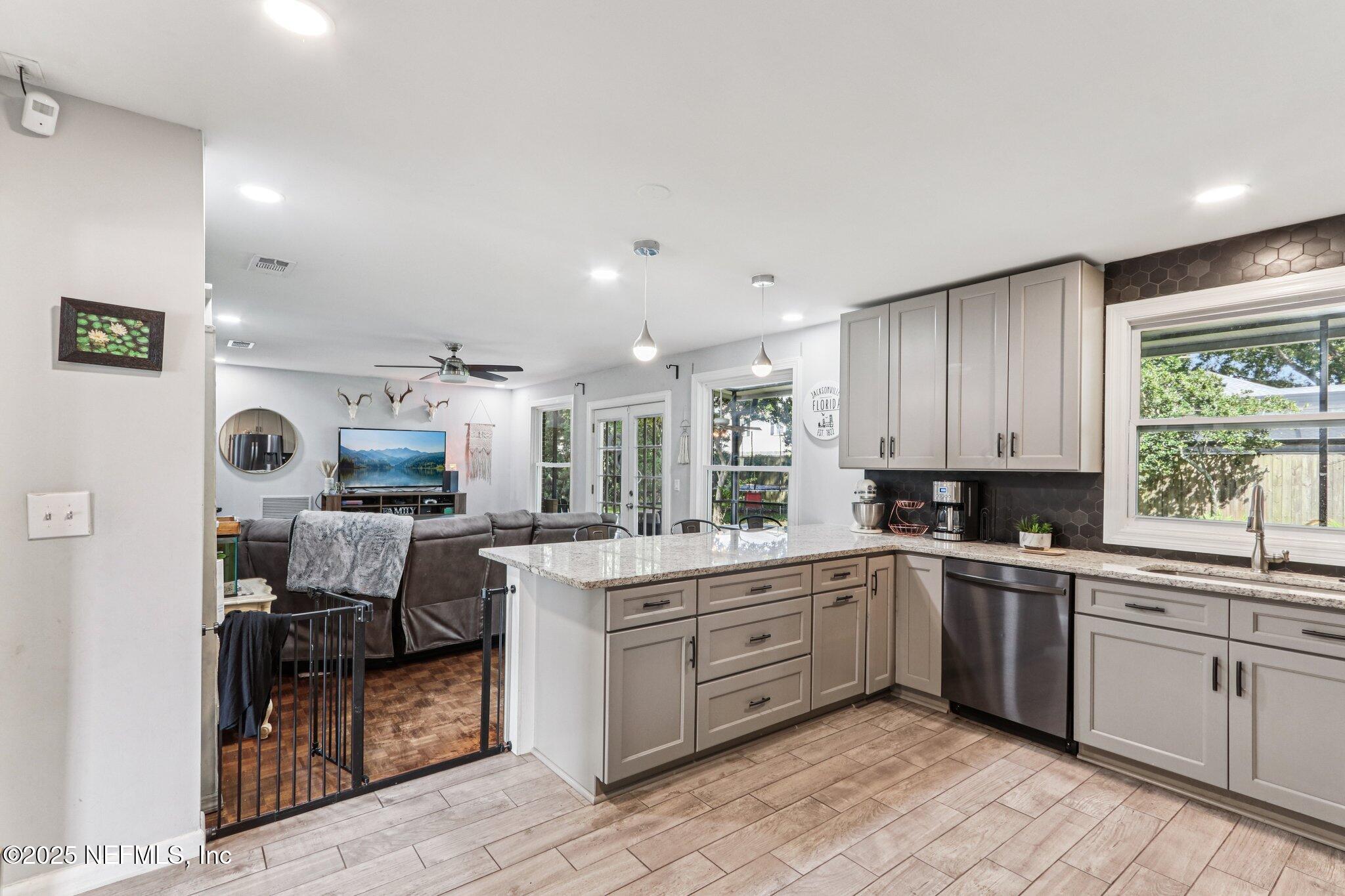1168 Montevideo Road Jacksonville, FL 32216 - Photo 17 of 38 Kitchen 3rd View