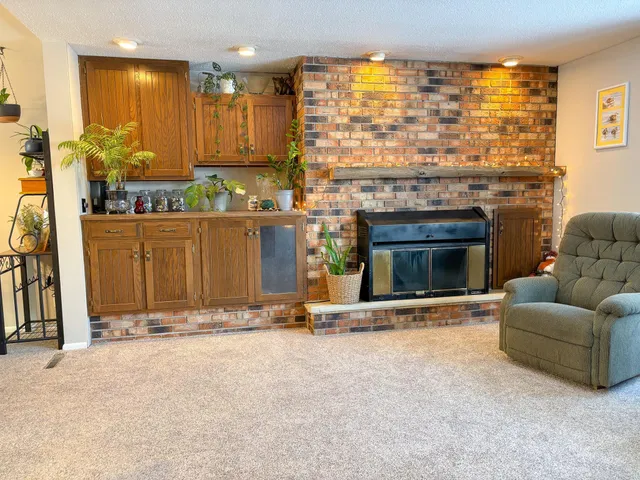 $193,900 | 13 North Court Street, Morris, MN 56267