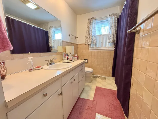 $193,900 | 13 North Court Street, Morris, MN 56267