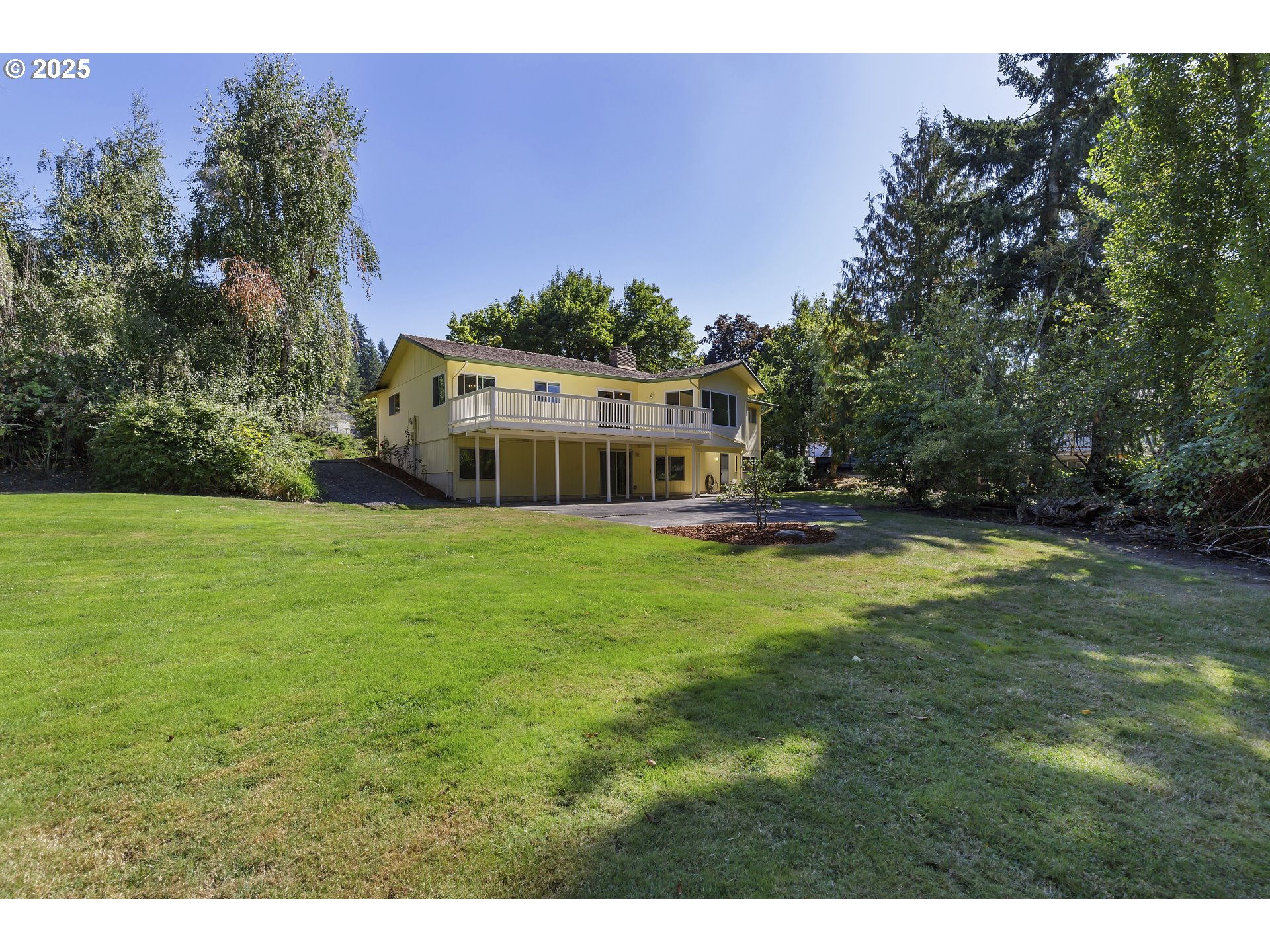 13895 Southeast Rust Way Damascus, OR 97089 - Photo 19 of 22