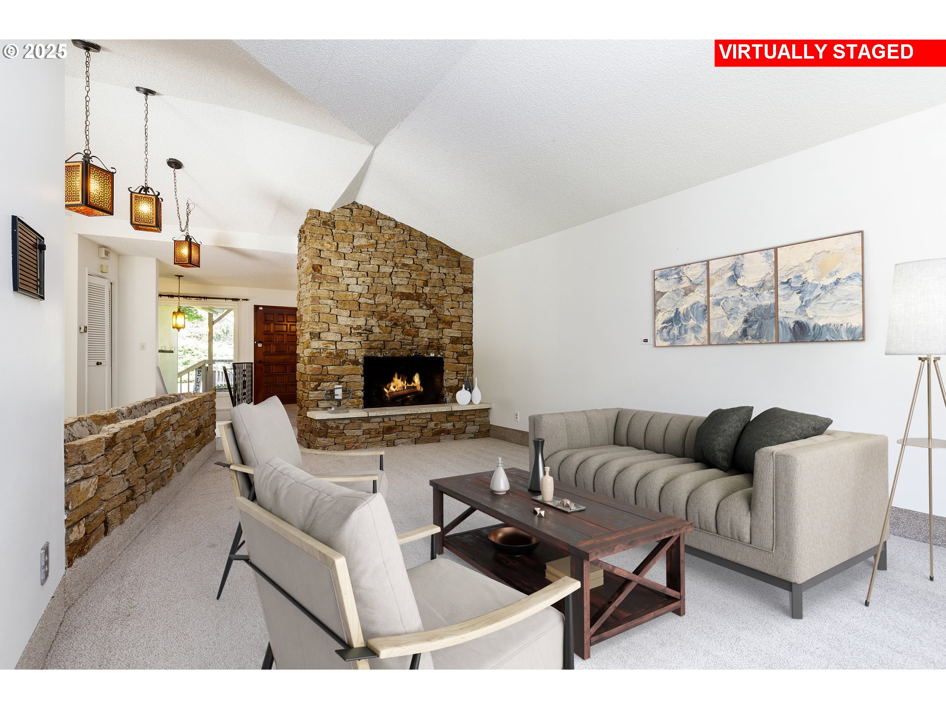 13895 Southeast Rust Way Damascus, OR 97089 - Photo 7 of 22 Living Room