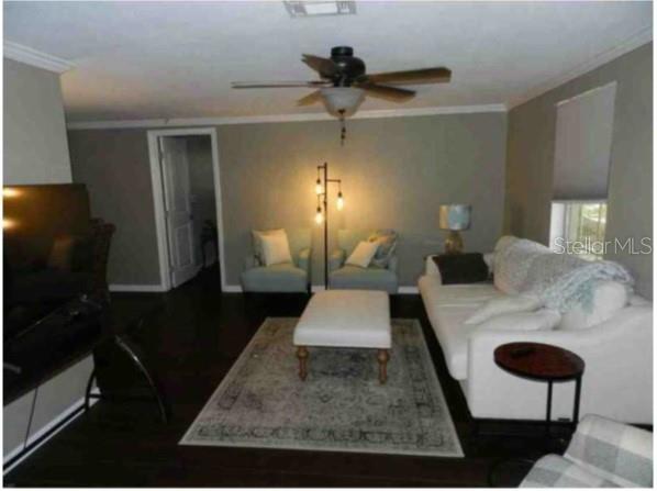 751 Arabian Circle Nokomis, FL 34275 - Photo 3 of 7 a bathroom with a sink and a mirror