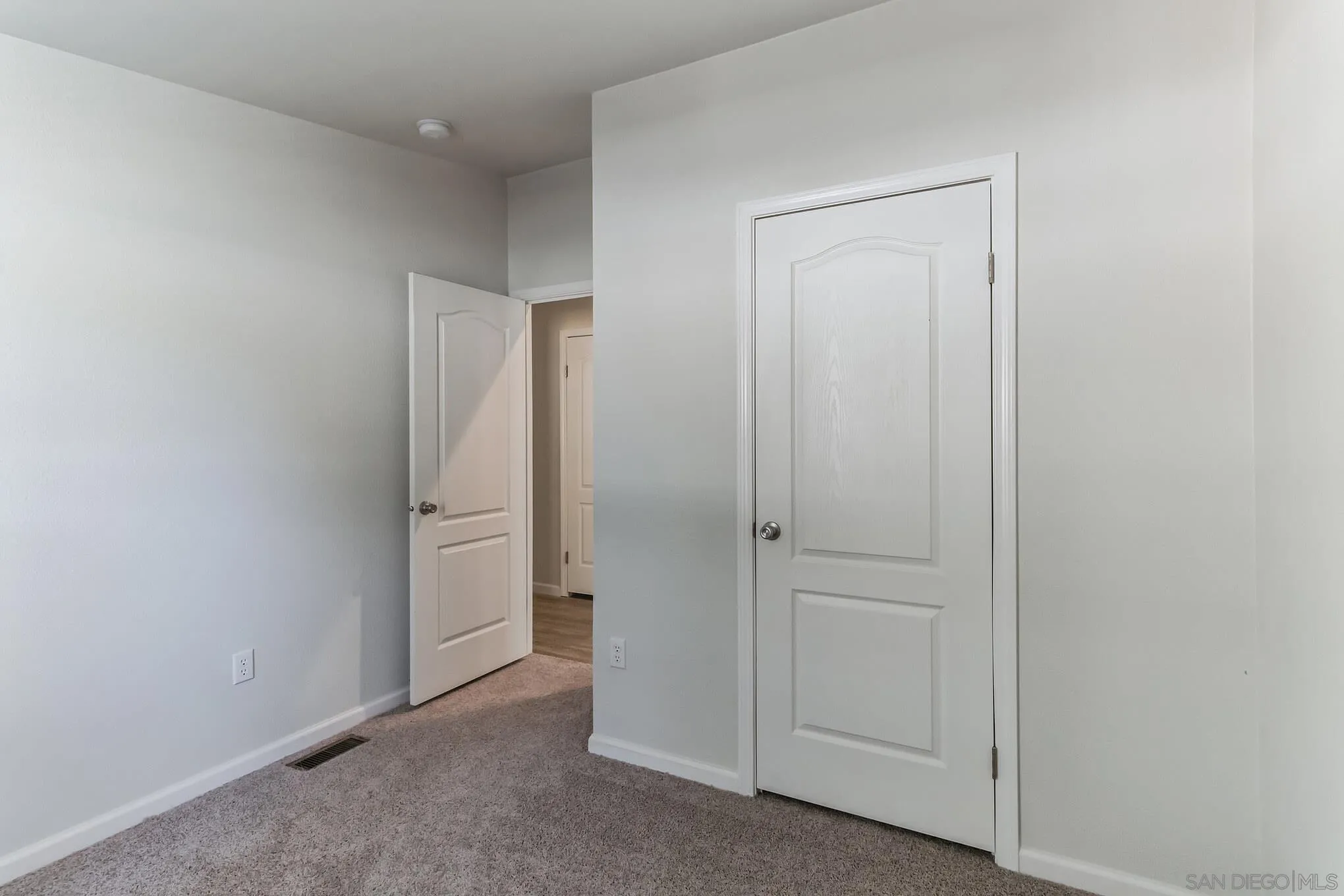 22899 Byron Road, Unit 35 Crestline, CA 92325 - Photo 10 of 18