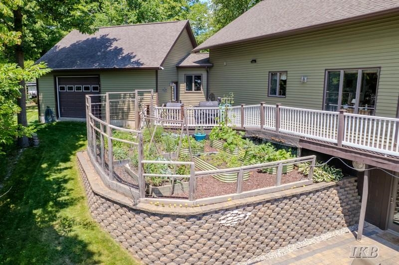 5124 Islanders Way Gladwin, MI 48624 - Photo 43 of 89