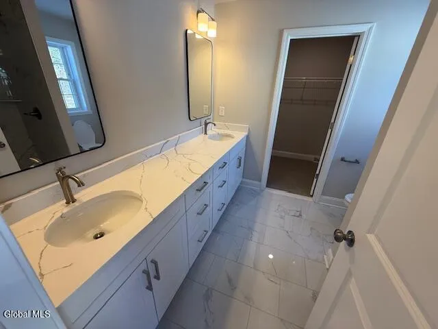 $595,000 | 3406 Gari Lane, Guilderland, NY 12303