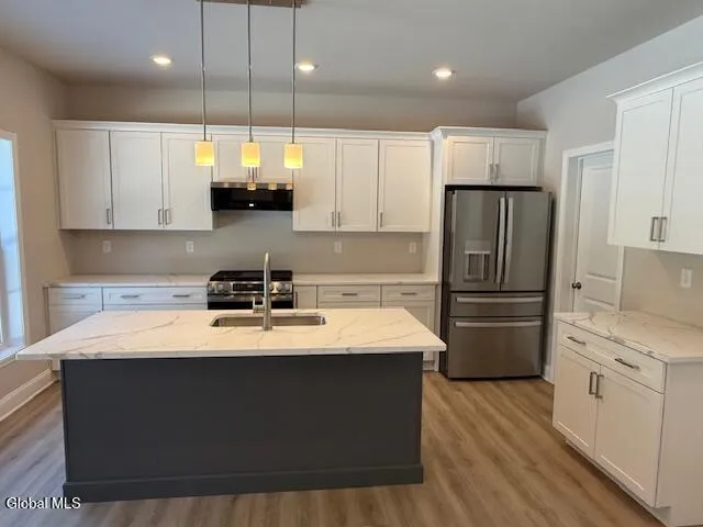 $595,000 | 3406 Gari Lane, Guilderland, NY 12303