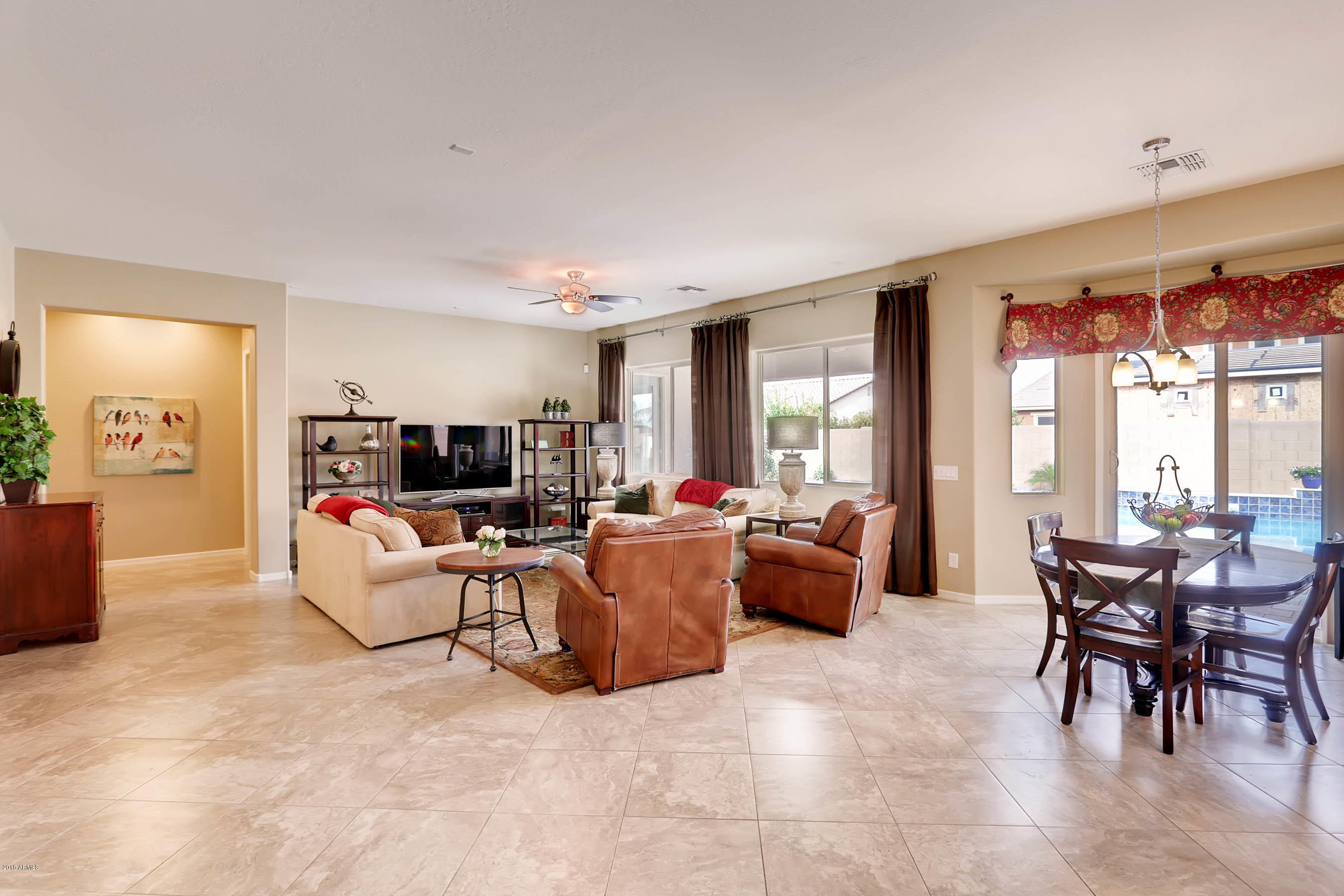 16160 West Berkeley Road Goodyear, AZ 85395 - Photo 10 of 28 Great room