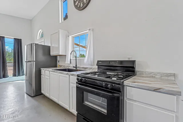 $193,000 | 640 Agua Del Rio, El Paso, TX 79928