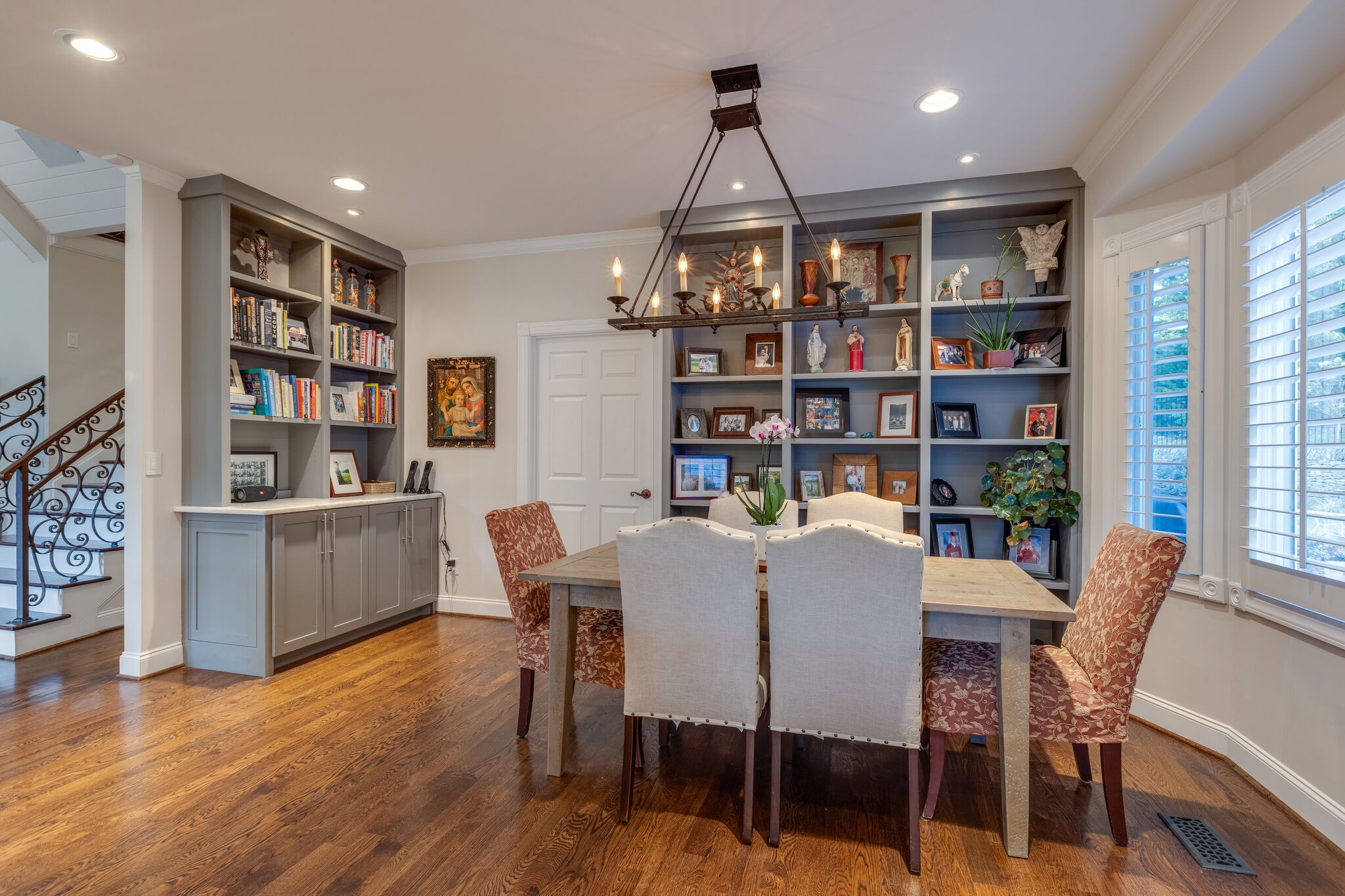 3151 McMillan Road Franklin, TN 37064 - Photo 24 of 46 a dining room with furniture and wooden floor