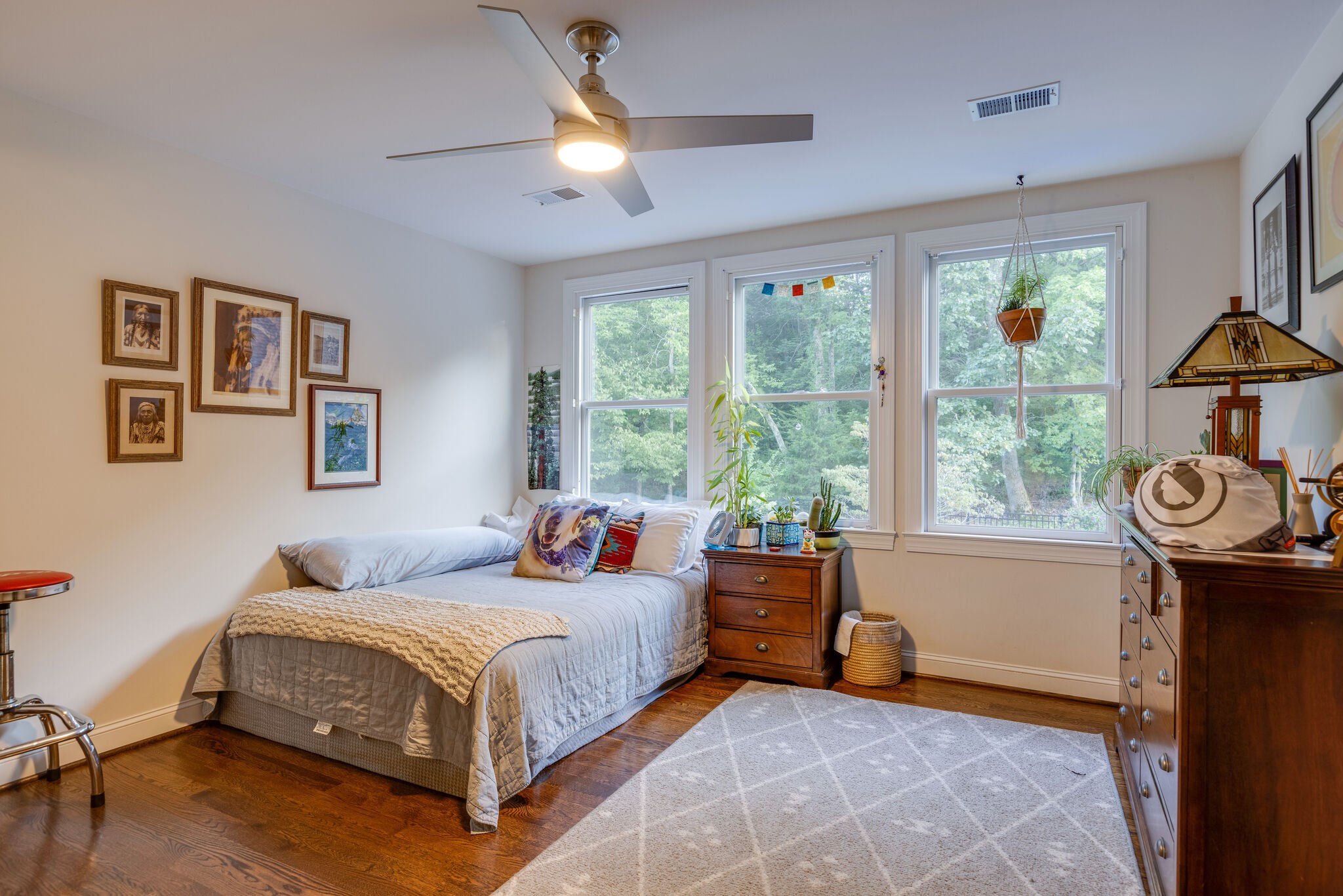 3151 McMillan Road Franklin, TN 37064 - Photo 36 of 46 a bedroom with a bed and a window