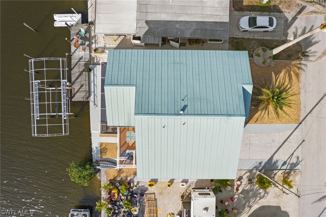 2572 Second Street Cape Coral, FL 33993 - Photo 2 of 27