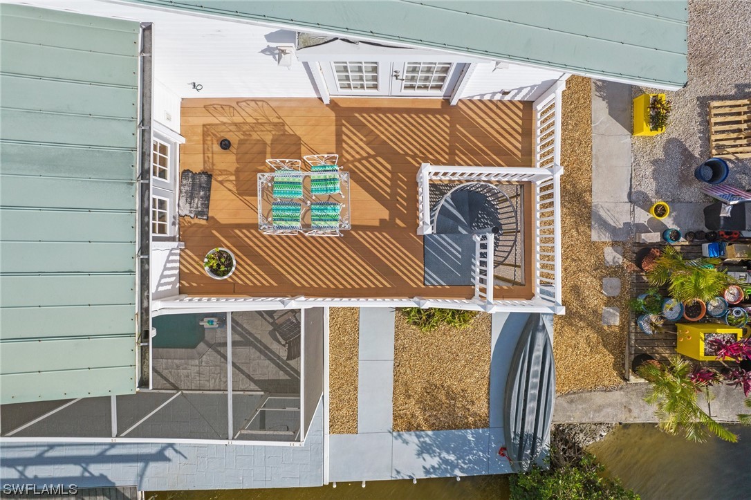 2572 Second Street Cape Coral, FL 33993 - Photo 4 of 27