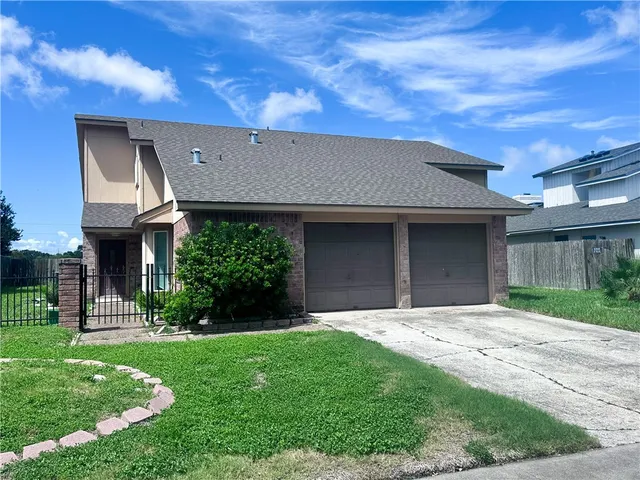 $255,000 | 5406 Sugar Creek Drive, Corpus Christi, TX 78413