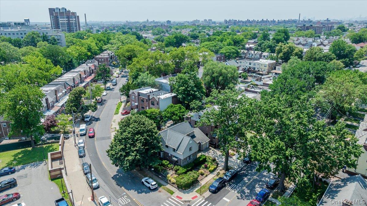 1264 Rhinelander Avenue Bronx, NY 10461 - Photo 50 of 50
