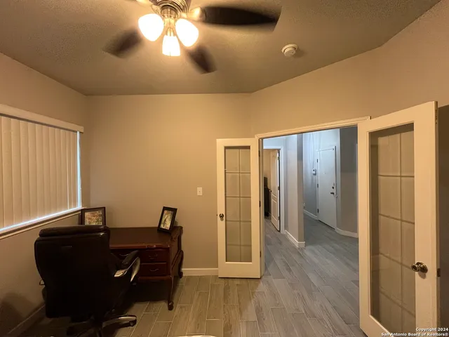 $2,595 | 5618 Arcadia Park, San Antonio, TX 78247